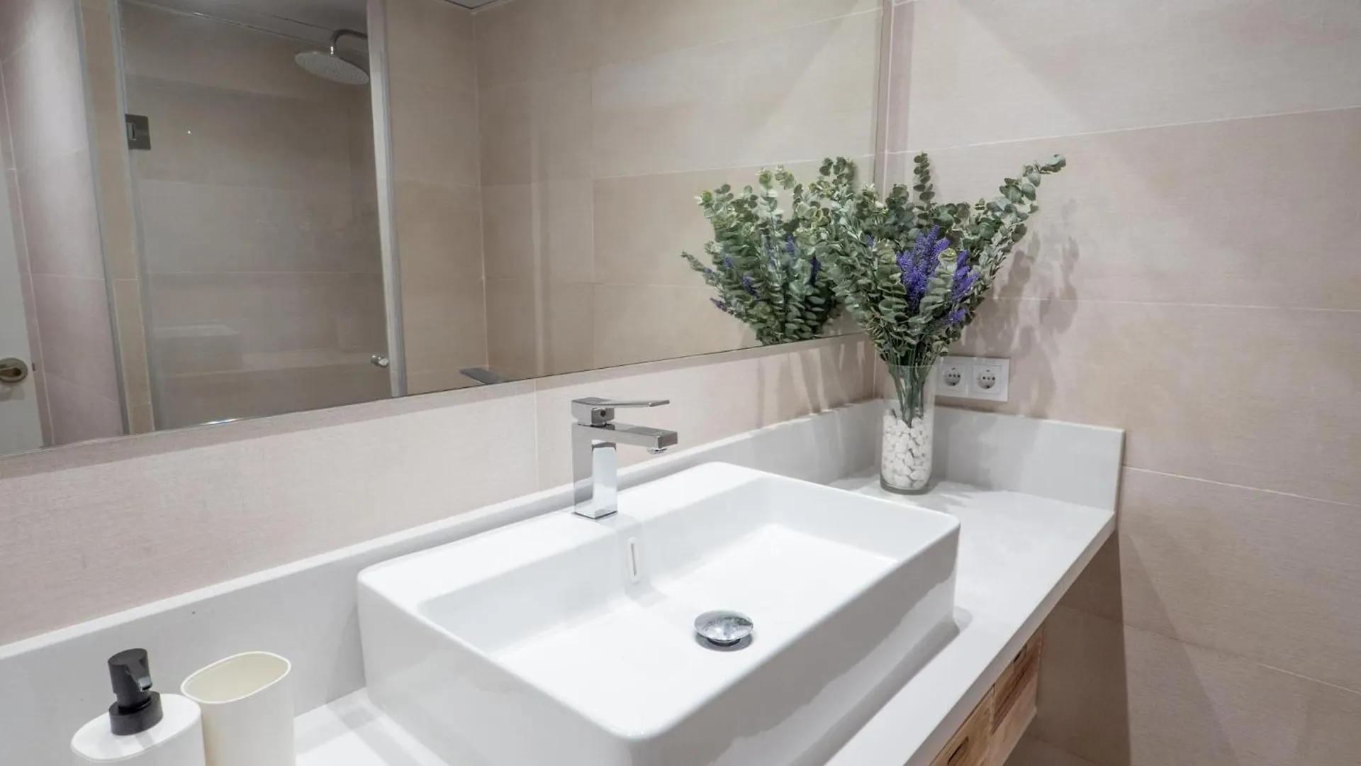 Apartamento Bhost - Hinojo Córdoba 0*,  España